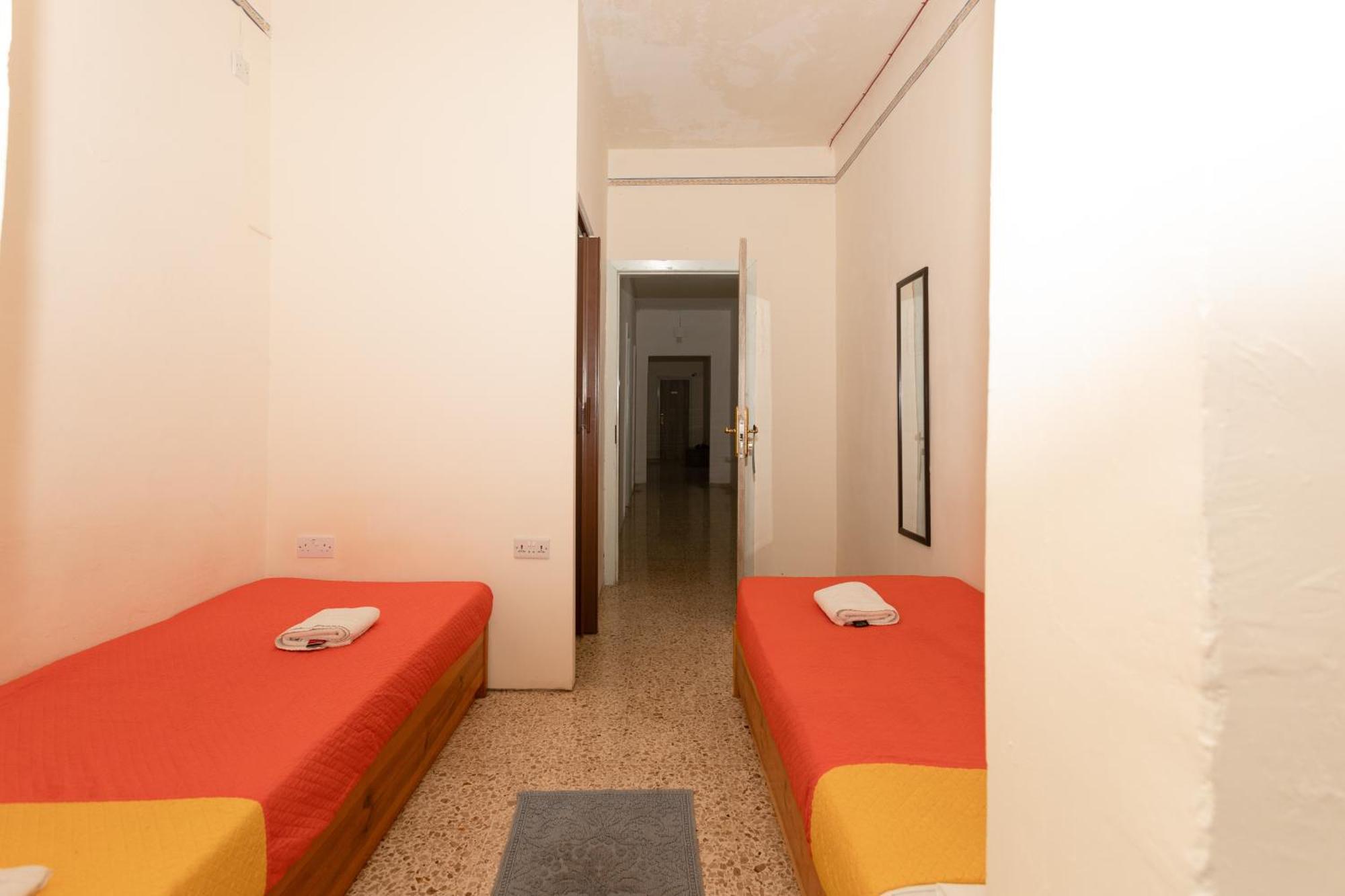 Tarona Guesthouse San Pawl il-Baħar Værelse billede