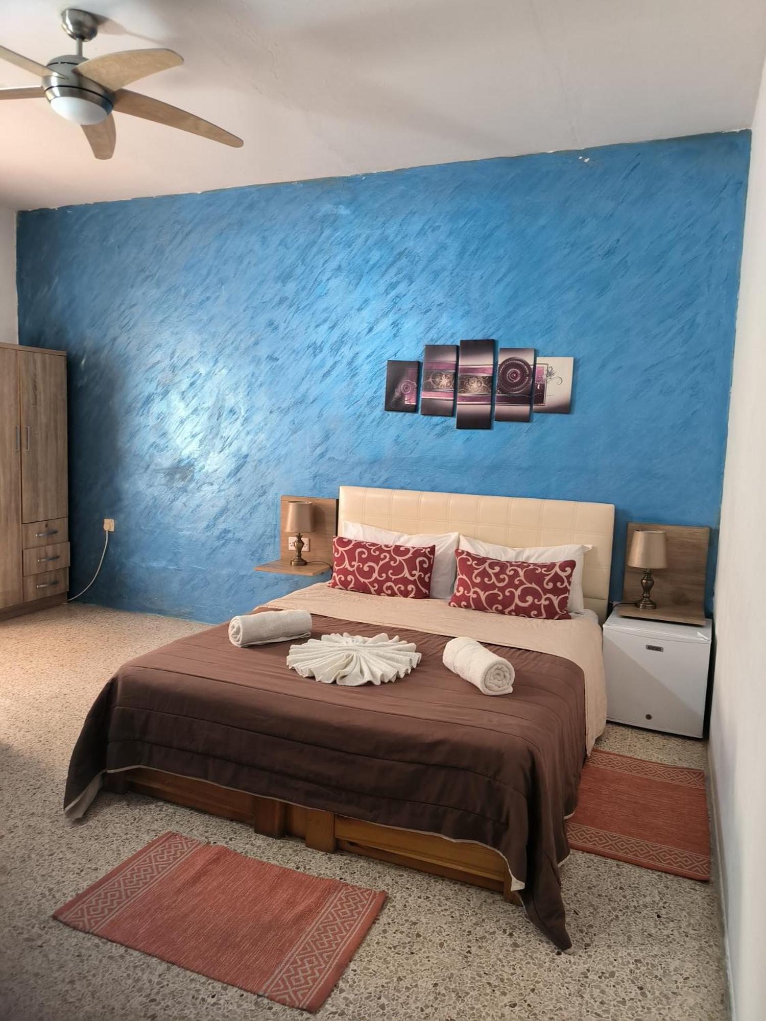 Tarona Guesthouse San Pawl il-Baħar Eksteriør billede